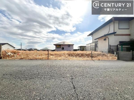 ���n�y�n�ʐ^ ������������Z��X�A���͂ɂ͍����������Ȃ��A�󂪍L���J����������A
�z�����傫���Ղ��邱�Ƃ�����܂���B�C�����̗ǂ������ʂ蔲����X���݂ł�
