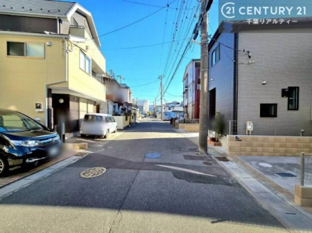 �O�ʓ��H�܂ތ��n�ʐ^ �O�ʓ��H�͂�Ƃ肠��L����6���I
���ԓ��m�̂���Ⴂ���X���[�Y�ŁA�^�]�Ɏ��M�̂Ȃ����ł����S�ł��B