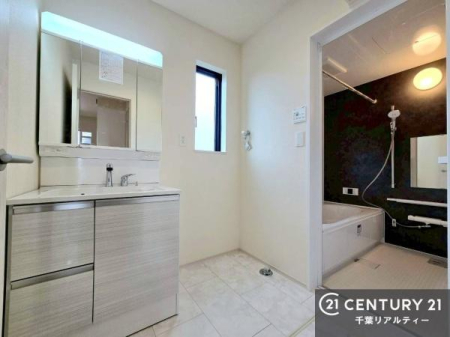 ���ʑ�E���ʏ� �����t���̖��邢���ʎ��ł��I���C�������ɓ���ւ����ł��Đ����ɕۂ��Ƃ��ł��܂��I���R�����������ނ̂ł����ς̎d�オ����ǂ��Ȃ�܂��ˁI