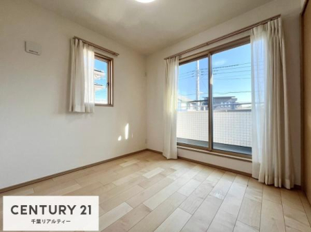 �m�� �D���������������ޗm���́A���̖ڊo�߂��C�������ǂ������ł��ˁB���������Ԃ��������Ɖ߂������Ƃ��ł��܂��B�D�����F�����̃t���[�����O���ǂ�ȉƋ�ɂ��}�b�`���܂��I