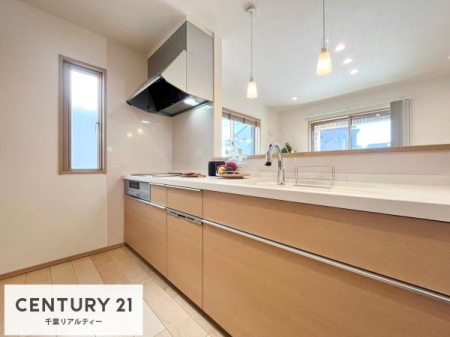 �L�b�`�� IH�N�b�L���O�q�[�^�[�d�l�Ȃ̂ŁA���|���͐@�����݂̂ŉƎ��y�X�ł��I
�΍Ђ̃��X�N���}��������S�d�l�ŁA���K�ɍ�Ƃ��ł��܂��I