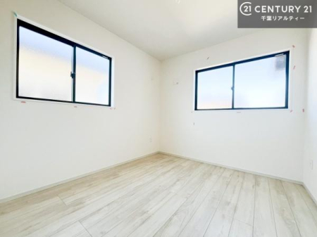 �q������ 2�ʍ̌����m�ۂ������邢�����́A���ʂ����ǂ��A���邭��ϋ��S�n�̗ǂ���ԂƂȂ��Ă���܂��B�����b�N�X���ĉ߂�����S�n�̗ǂ��������ł��I���̖ڊo�߂��X�b�L�����܂��ˁI