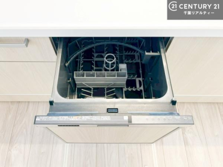 �L�b�`�� �H��@�t���I�Z��������~��͎�r��h�~�Ƃ��đ劈�􂵂܂��I�r���g�C���d�l�Ȃ̂ŁA�ꏊ����炸�����X�y�[�X���L���g���Ď�ۂ悭��Ƃ��o���܂��I