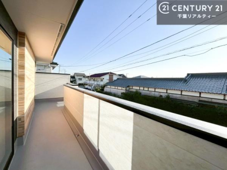 �Z�˂���̒��]�ʐ^ ������������Z��X�ł��I���͂ɂ͍����������Ȃ��A�󂪍L���J����������A�z�������傫���Ղ��邱�Ƃ�����܂���I�C�����̗ǂ������ʂ蔲����X���݂ł��I