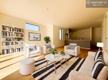 ���r���O �Ƌ��CG�p�[�X�ł��B�J�����̂���L�XLDK�I�\�t�@�[��_�C�j���O�e�[�u����u���Ă������ɂȂ�Ȃ��̂ŉ��K�ɉ߂����܂��I�R�~���j�P�[�V���������₷�����r���O�ł��I