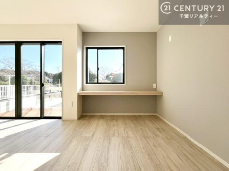 ���r���O �J�t�F�J�E���^�[���������܂��I���q�l�̃��r���O�w�K���ƃX�y�[�X�p�r���ʂɗ��p�\�I