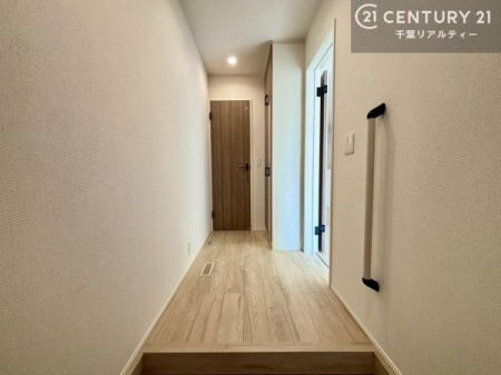 ���� ���ċA���Ă��Ă��A�������܁I�����������Ȃ�A�D�����}������Ă�����ԂɂȂ��Ă��܂��B
���邭��������錺�ւł��I�y�Ԏ��[�����Ă��܂��I