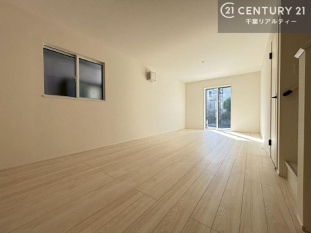 ���r���O ���r���O�Ɏ��[�����邱�ƂŉB���������̂����[�ł���̂ŃX�b�L���Еt���܂��I