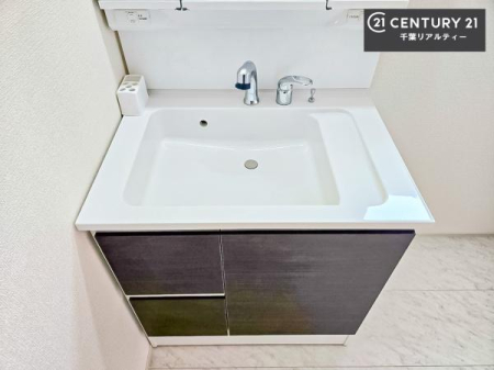 ���ʑ�E���ʏ� �[�����ʑ�{�E���́A�������˂ɂ����̂ł�����ꂪ�y�X�I���������ۂĂ܂��I
�L���C�Ȑ��ʏ��Ŏ��������̃��`�x�[�V�������オ��܂��ˁI