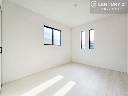 �m�� 2�ʍ̌����m�ۂ������邢�����́A���ʂ����ǂ��A���邭��ϋ��S�n�̗ǂ���ԂƂȂ��Ă���܂��B�����b�N�X���ĉ߂�����S�n�̗ǂ��������ł��I���̖ڊo�߂��X�b�L�����܂��ˁI