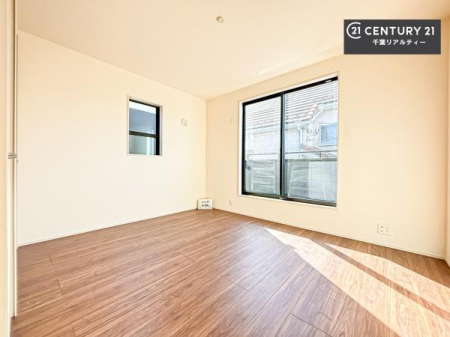 �Q�� �o���R�j�[�ɖʂ��Ă���m���ł��B���邭�����肪����A���C����������ł��܂��I���N���āA�O�ɏo�Ĕw�L�т����[�ċz�����ǂ������}������邱�Ƃ��ł��܂��B