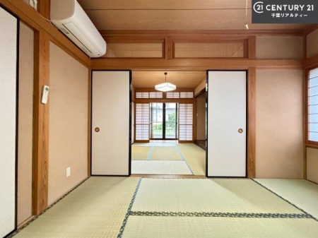 �a�� ���r���O�Ɨאڂ����a���ł��I�Ǝ��̋x�e�X�y�[�X��L�b�Y�X�y�[�X�Ƃ��Ċ��p����̂��悳�����ł��ˁI
�a���̎g�����͖�����I