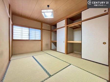 �a�� ���r���O�Ɨאڂ����a���ł��I�Ǝ��̋x�e�X�y�[�X��L�b�Y�X�y�[�X�Ƃ��Ċ��p����̂��悳�����ł��ˁI
�a���̎g�����͖�����I