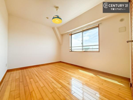 �m�� ���邢�����́A���ʂ����ǂ��A���邭��ϋ��S�n�̗ǂ���ԂƂȂ��Ă���܂��B�����b�N�X���ĉ߂�����S�n�̗ǂ��������ł��I���̖ڊo�߂��X�b�L�����܂��ˁI