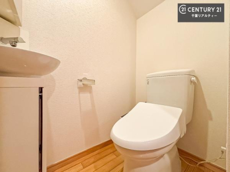 �g�C�� �g�C���ɂ͎�􂢃X�y�[�X���I�I�˂�G��O�Ɏ�􂢂��o����̂ŉq���I�I