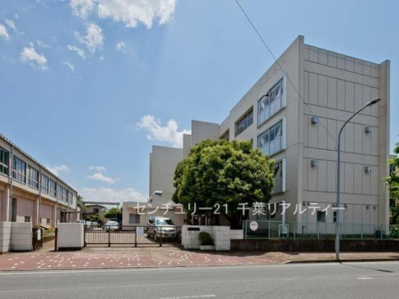 ���ӊ� �y���w�Z�z��t�s�����䓌���w�Z�F334m