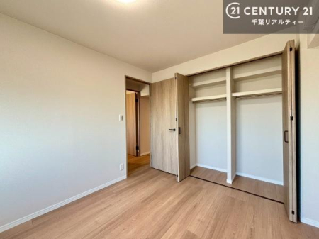 ���[ ���[�X�y�[�X�[�����Ă��܂��I�}�Ȃ��q�l�����q���Ă��U�炩�������������T�b�ƕЕt�����܂��I�������̃X�y�[�X�����܂��Ƃ肠�邨���������o���邱�Ƃ��o���܂��I