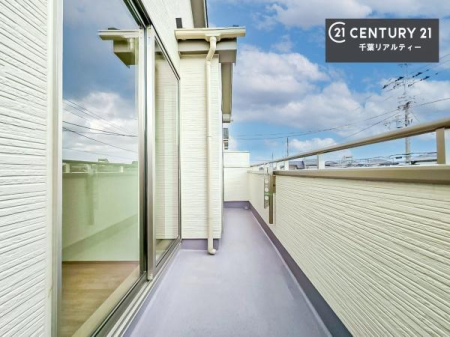 �o���R�j�[ �z������̗ǂ��o���R�j�[�ŁA�����󕨂��悭���������ł��ˁI
���V�C�̗ǂ����ɂ̓o���R�j�[�֏o�ă��t���b�V������̂��C�����悳�����ł��B