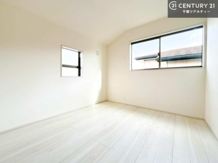 �q������ �|���o�������Ȃ��������́A���q�l�̂������Ƃ��Ă����S�ł��I
���[�X�y�[�X���[�����Ă���̂ŎU�炩�������������T�b�ƕЕt�����܂��I