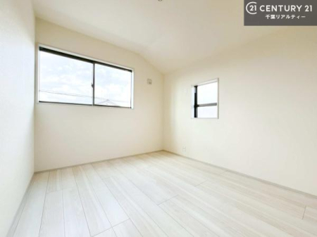 �m�� ���邢�����́A���ʂ����ǂ��A���邭��ϋ��S�n�̗ǂ���ԂƂȂ��Ă���܂��B�����b�N�X���ĉ߂�����S�n�̗ǂ��������ł��I���̖ڊo�߂��X�b�L�����܂��ˁI