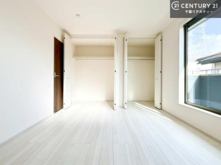 �Q�� �o���R�j�[�ɖʂ��Ă���m���ł��B���邭�����肪����A���C����������ł��܂��I���N���āA�O�ɏo�Ĕw�L�т����[�ċz�����ǂ������}������邱�Ƃ��ł��܂��B