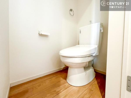 �g�C�� �������֍��ɂ��A�~��͕֍����g�����ł���̂ŗ₽���֍��ɍ��炸�ɍςފ������d�l�ł��I
