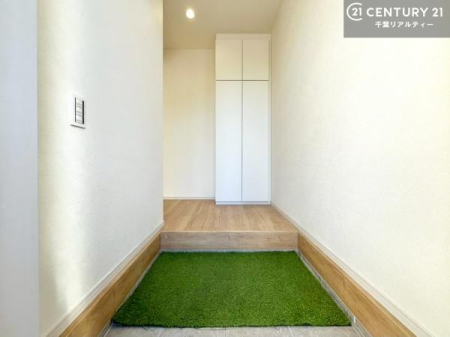 ���� ���ċA���Ă��Ă��A�������܁I�����������Ȃ�A�D�����}������Ă�����ԂɂȂ��Ă��܂��B
���邭��������錺�ւł��I