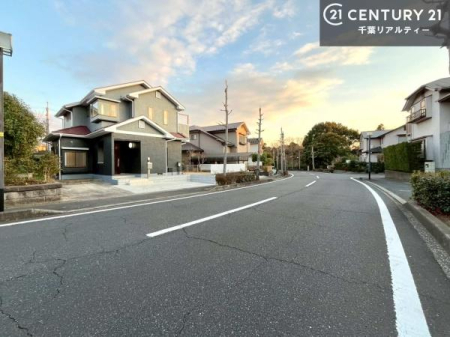 �O�ʓ��H�܂ތ��n�ʐ^ ���ӊ���A���q�l�̂���]�ɍ������������ꏏ�ɂ��ē���v���܂��B�Z��[���A�h�o�C�U�[�ɂ�邲���k������܂��B���Ђ͂��₢���킹�ɑ��Ή����܂��I���҂������܂���I