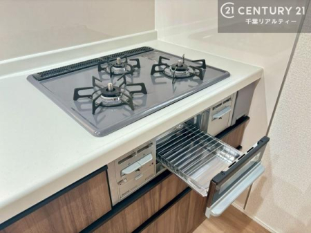 �L�b�`�� �R�����͎O������̂ł������̓����i�s���ł��܂��B
�������O�����t���ł��B�����X�y�[�X���L�X���Ă���׍�Ƃ����₷���I�g�����肪�ǂ��V�X�e���L�b�`���ł��I