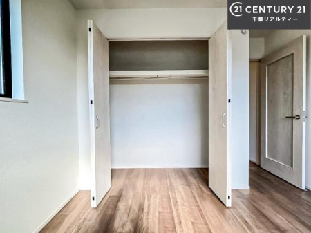 ���[ ���[���[�����Ă��邩�炱���A�������͂����L�X�B�|����Еt�������N�ɂȂ�A���S�n�̗ǂ���炵�������܂��B