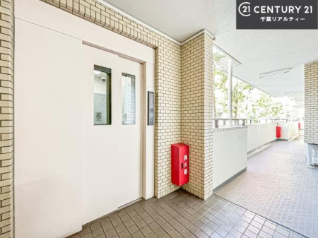 ���̑����p�� �G���x�[�^�[�����ŁA���X�̈ړ������K�B
�����̓��₨�ו��̑������ł��A�X���[�Y�ɂ��A��������܂��B