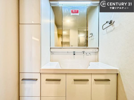 ���ʑ�E���ʏ� �[�����ʑ�{�E���́A�������˂ɂ����̂ł�����ꂪ�y�X�I���������ۂĂ܂��I
�L���C�Ȑ��ʏ��Ŏ��������̃��`�x�[�V�������オ��܂��ˁI