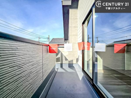 �o���R�j�[ �z������ǍD�ȃo���R�j�[�ł��I���ꂽ���ɂ͐�������n����J���I�Ȏ��Ԃ��y���߂܂��B
