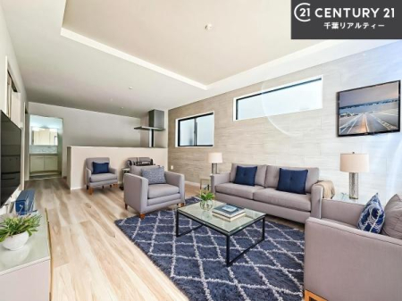 ���r���O �Ƌ��CG�p�[�X�ł��B�S�n�ǂ����r���O�͉Ƒ������R�ƏW�܂�܂��B�Ƒ��c�R�̎��Ԃ����������ł��B���Ƒ��ƁA����w�[���������Ԃ��߂��������ł��ˁB