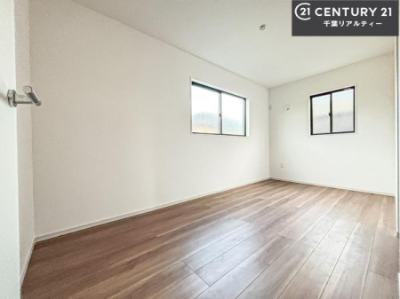 �q������ �|���o�������Ȃ��������́A���q�l�̂������Ƃ��Ă����S�ł��I
���[�X�y�[�X���[�����Ă���̂ŎU�炩�������������T�b�ƕЕt�����܂��I