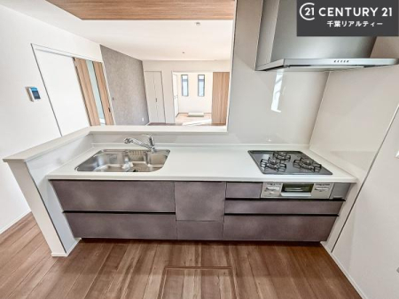 �L�b�`�� ���[�X�y�[�X���L�x�ŁA�����X�y�[�X���X�b�L���ƕЕt���Ђ�`�����p�ł��܂��I
���K�ɍ�Ƃ��ł��܂��I�����̗���������܂��I