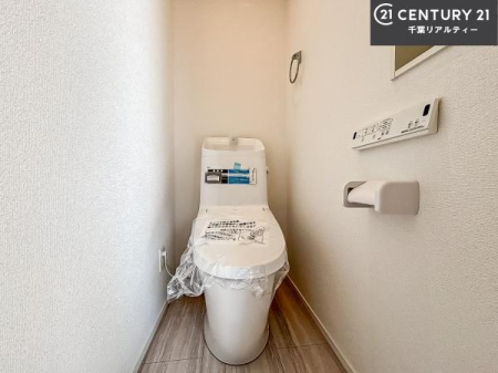 �g�C�� 1�E2�K�Ƀg�C�����������܂��I���̖Z�������ԑт��҂����ɂ��݂����ł��ˁB������Ƃ����������̂���g�C���ł�����ꂪ���₷���ł��I