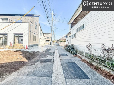 �O�ʓ��H�܂ތ��n�ʐ^ ���ӊ���A���q�l�̂���]�ɍ������������ꏏ�ɂ��ē���v���܂��B�Z��[���A�h�o�C�U�[�ɂ�邲���k������܂��B���Ђ͂��₢���킹�ɑ��Ή����܂��I���҂������܂���I