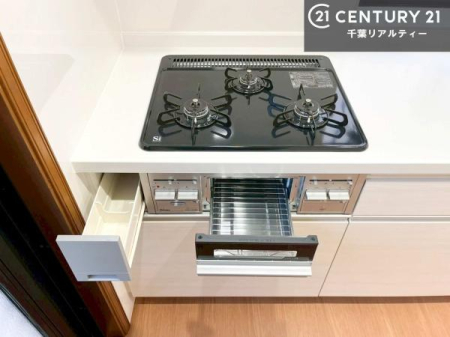 �L�b�`�� �R�����͎O������̂ł������̓����i�s���ł��܂��B
�������O�����t���ł��B�����X�y�[�X���L�X���Ă���׍�Ƃ����₷���I�g�����肪�ǂ��V�X�e���L�b�`���ł��I