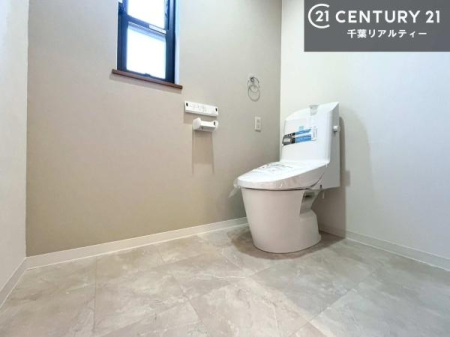 �g�C�� 1�E2�K�Ƀg�C�����������܂��I���̖Z�������ԑт��҂����ɂ��݂����ł��ˁB������Ƃ����������̂���g�C���ł�����ꂪ���₷���ł��I