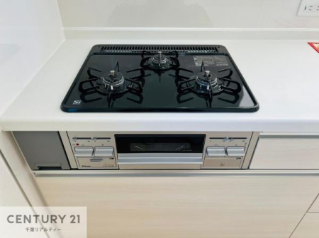 �L�b�`�� �R�����͎O������̂ł������̓����i�s���ł��܂��B
�������O�����t���ł��B�����X�y�[�X���L�X���Ă���׍�Ƃ����₷���I�g�����肪�ǂ��V�X�e���L�b�`���ł��I