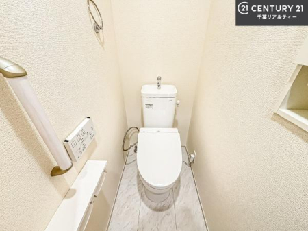 �g�C�� �������֍��ɂ��A�~��͕֍����g�����ł���̂ŗ₽���֍��ɍ��炸�ɍςފ������d�l�ł��I