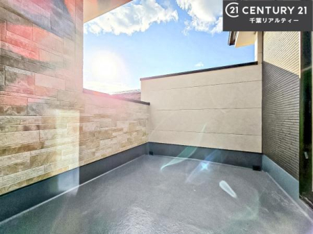 �o���R�j�[ �z������ǍD�ȃo���R�j�[�ł��I���ꂽ���ɂ͐�������n����J���I�Ȏ��Ԃ��y���߂܂��B