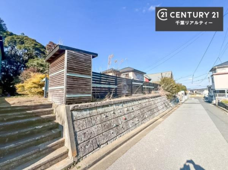 �O�ʓ��H�܂ތ��n�ʐ^ �S�䂭�܂Ō��n����������������悤�A�����ē��̂��p�ӂ������Ă���܂��B���C�y�ɂ��₢���킹�̏�A���z�̕�炵�ւ̈�������i�߂��������I