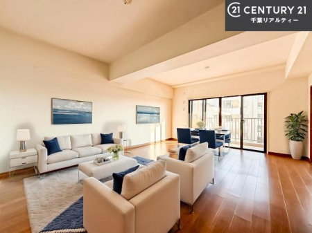 ���r���O �Ƌ��CG�p�[�X�ł��B�D�����z���܂肪���r���O����ł���ċ��S�n�̗ǂ���Ԃ����o���Ă���܂��I
���났�̎��Ԃ��߂����܂��I