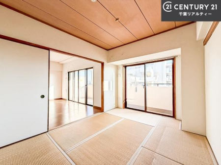 �a�� ���r���O�Ɨאڂ����a���͉Ǝ��̋x�e�X�y�[�X��L�b�Y�X�y�[�X�Ƃ��Ċ��p����̂��悳�����ł��ˁI
�a���̎g�����͖�����I