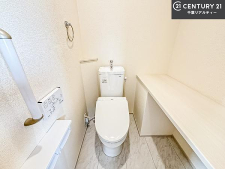 �g�C�� �������֍��ɂ��A�~��͕֍����g�����ł���̂ŗ₽���֍��ɍ��炸�ɍςފ������d�l�ł��I