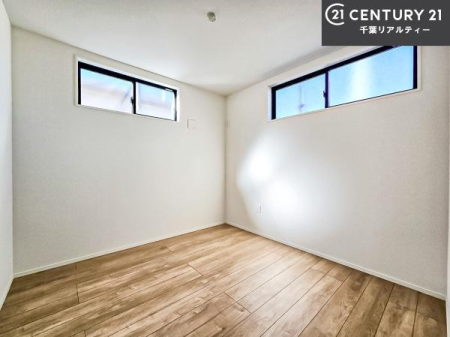 �q������ �|���o�������Ȃ��������́A���q�l�̂������Ƃ��Ă����S�ł��I
���[�X�y�[�X���[�����Ă���̂ŎU�炩�������������T�b�ƕЕt�����܂��I