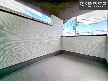 �o���R�j�[ �z������ǍD�ȃo���R�j�[�ł��I���ꂽ���ɂ͐�������n����J���I�Ȏ��Ԃ��y���߂܂��B
