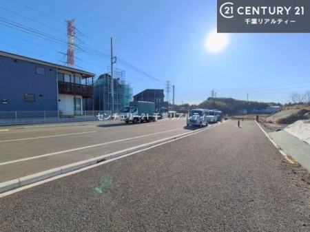 �O�ʓ��H�܂ތ��n�ʐ^ ���ӊ���A���q�l�̂���]�ɍ������������ꏏ�ɂ��ē���v���܂��B�Z��[���A�h�o�C�U�[�ɂ�邲���k������܂��B���Ђ͂��₢���킹�ɑ��Ή����܂��I���҂������܂���I